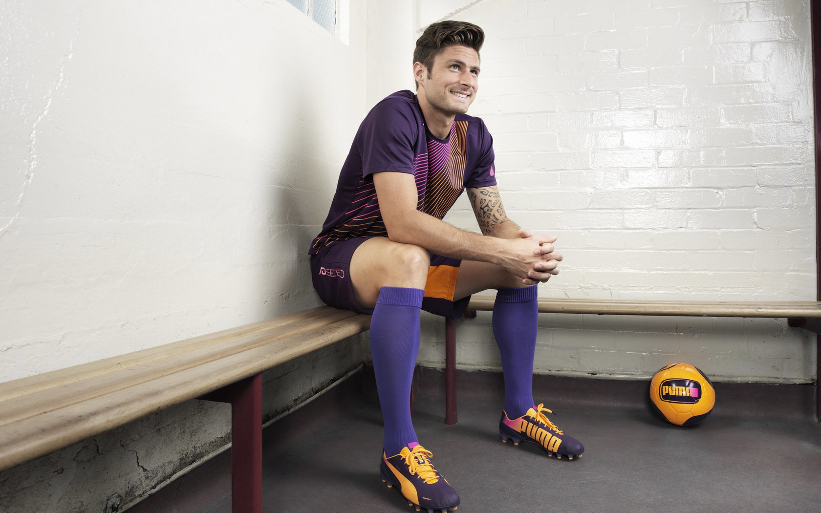 一年一度的全民沙滩足球狂欢夜，沙滩足球赛