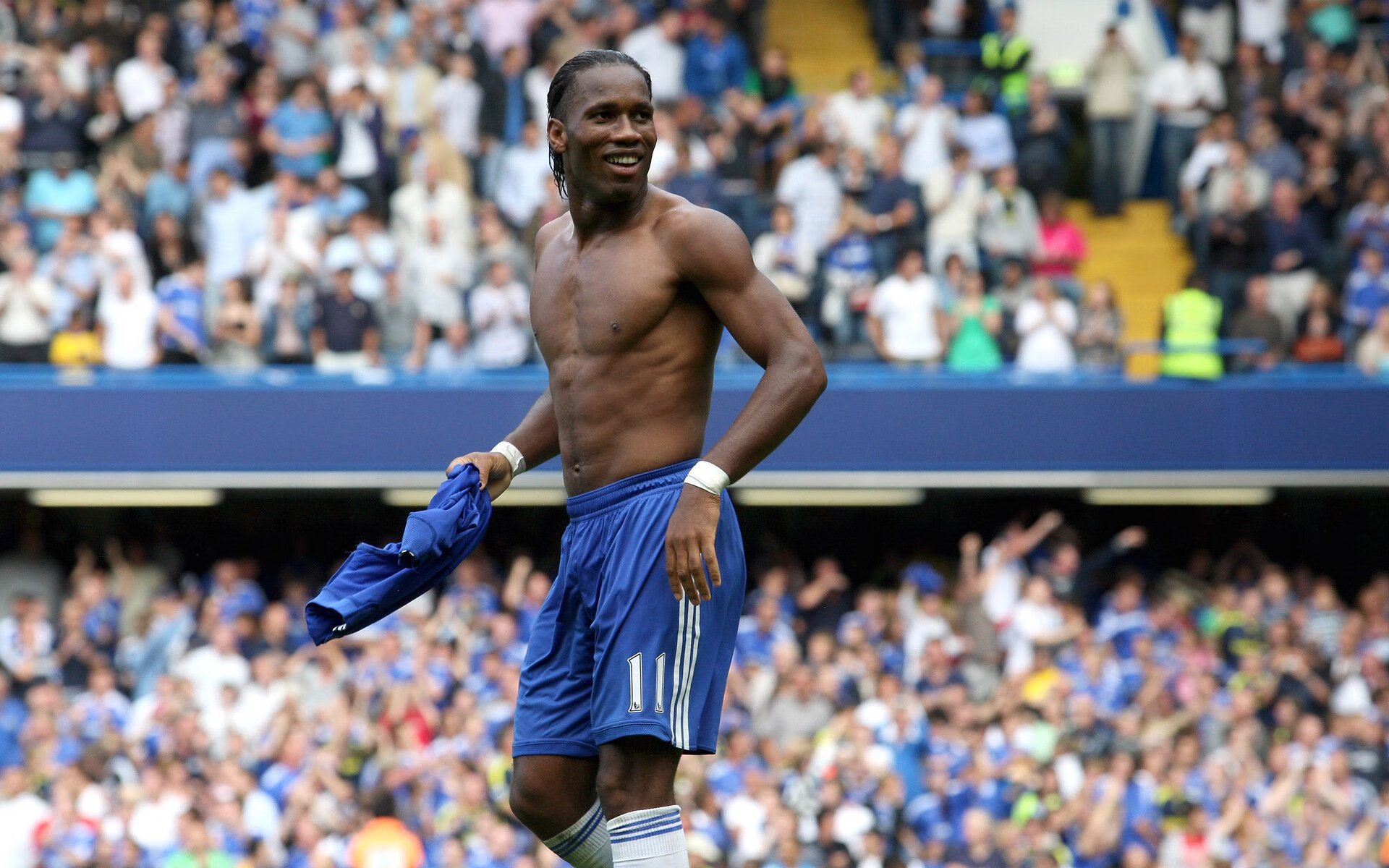 技战术深度：不同教练的新颖战法探秘，战术教练员集训